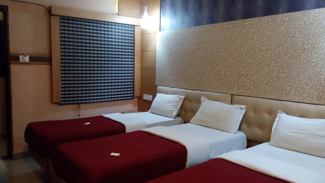 Grand Choice Hotel Bangalore Exterior photo