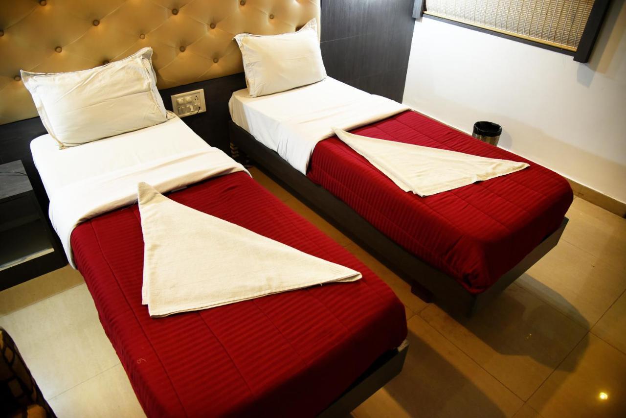Grand Choice Hotel Bangalore Room photo